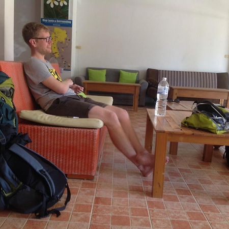 Fan Dee Hostel Ko Lanta Exterior foto